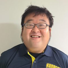塚田　哲
